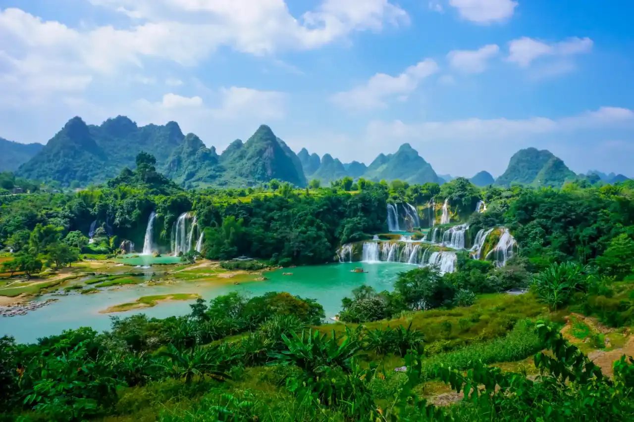 ban-gioc-waterfall