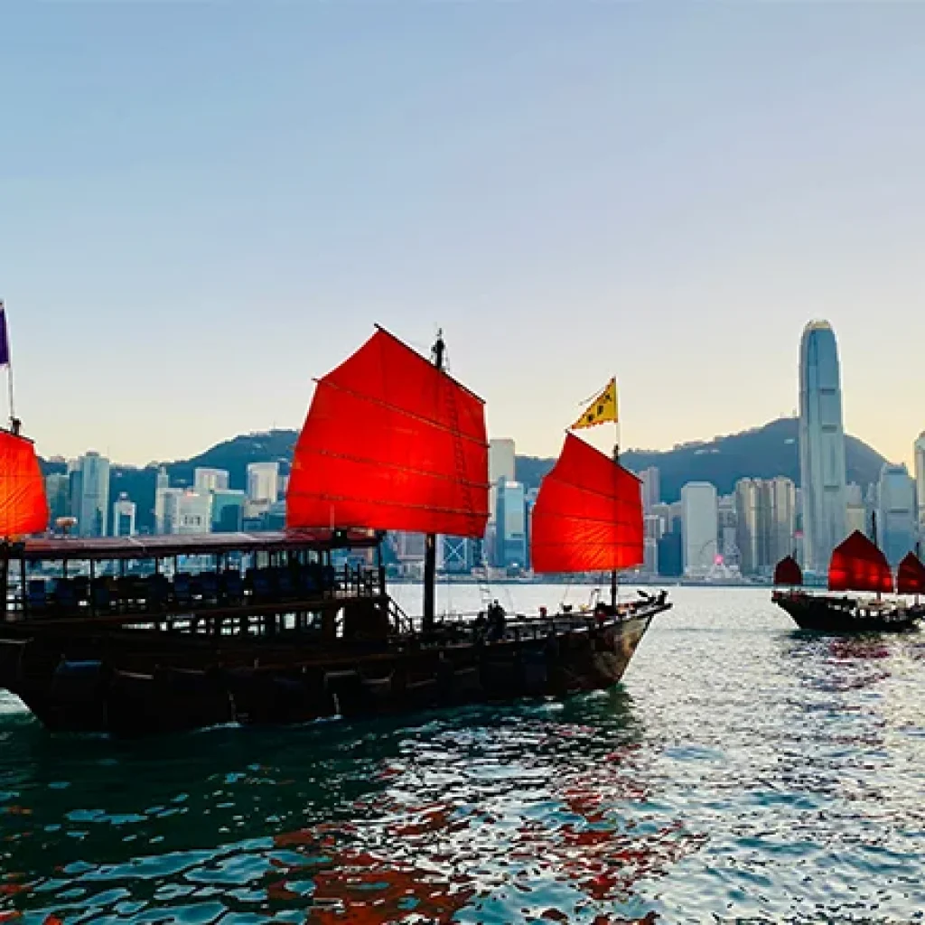 city-river-hong-kong