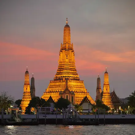 wat_arun-bangkok-thailand